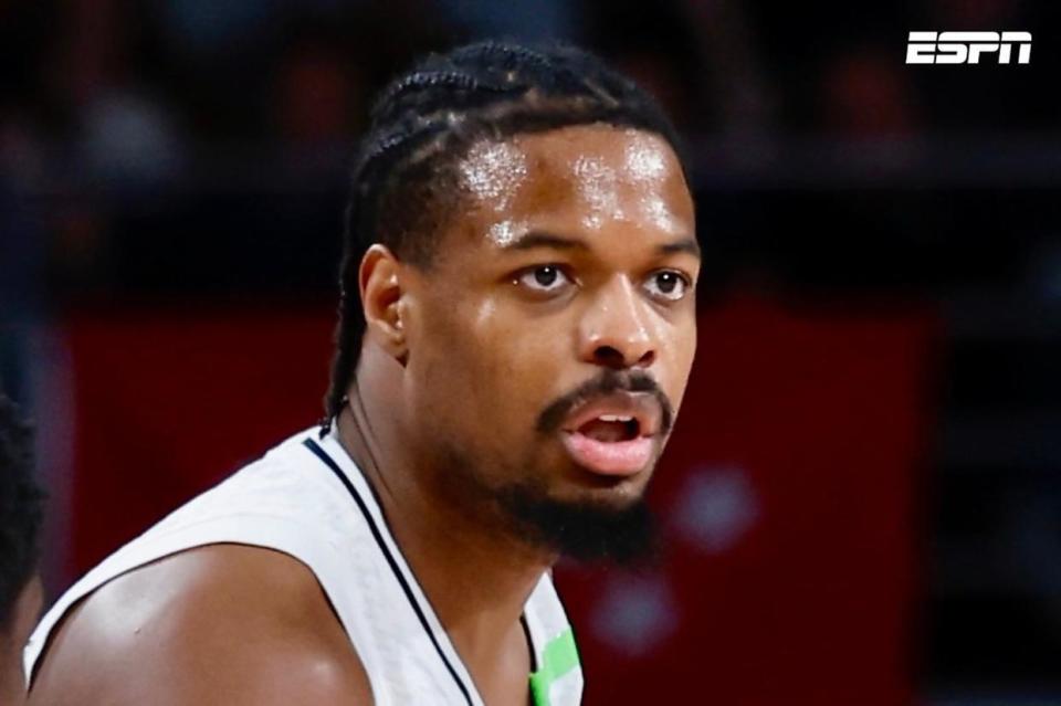 inews, 且两人和D