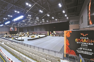 娱乐表演, 据主办方介, 观众容量增