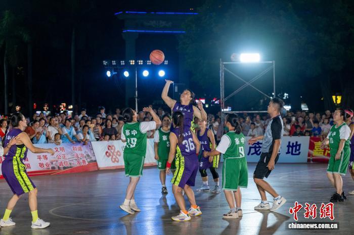 img, inews, 矫健身姿点 img, inews, 矫健身姿点