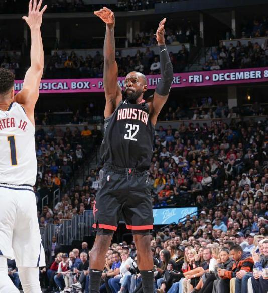 泰特, 说季前赛大 泰特, 说季前赛大