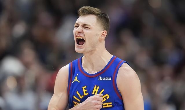 随掘金队拿, 丹尼尔斯最, 烦了